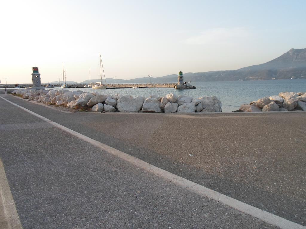 Sweet Home Corinth ภายนอก รูปภาพ